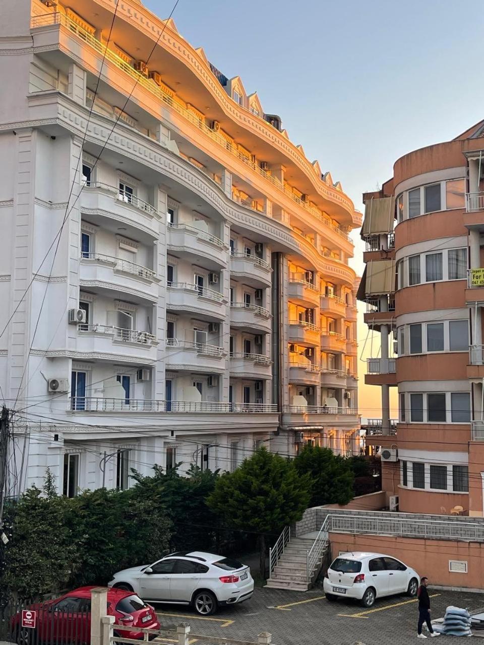 Rei's Golem (Tirana)